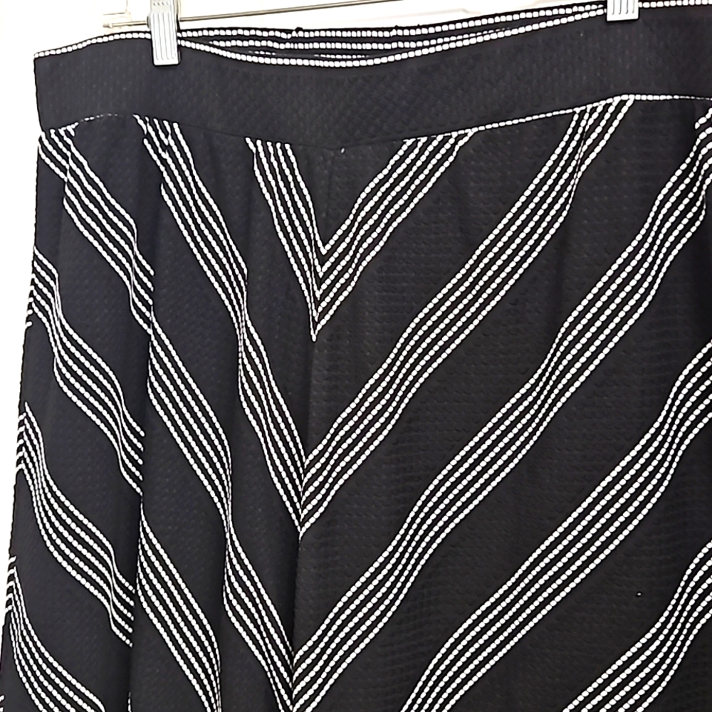 CJ Banks Knit Midi Skirt - Picture 2 of 6